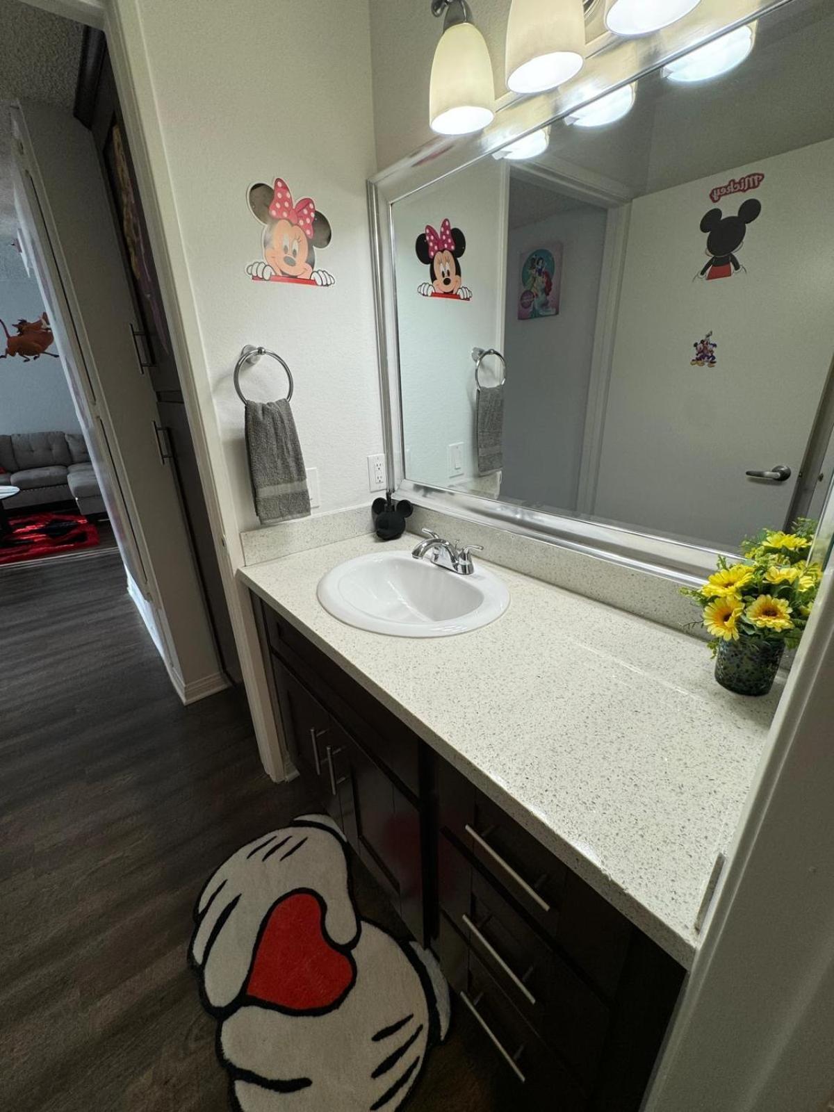 Mario, Harry Potter, Disney & Not Themed Loft Universal Studios 10Min Loft Apartment Los Angeles Eksteriør bilde