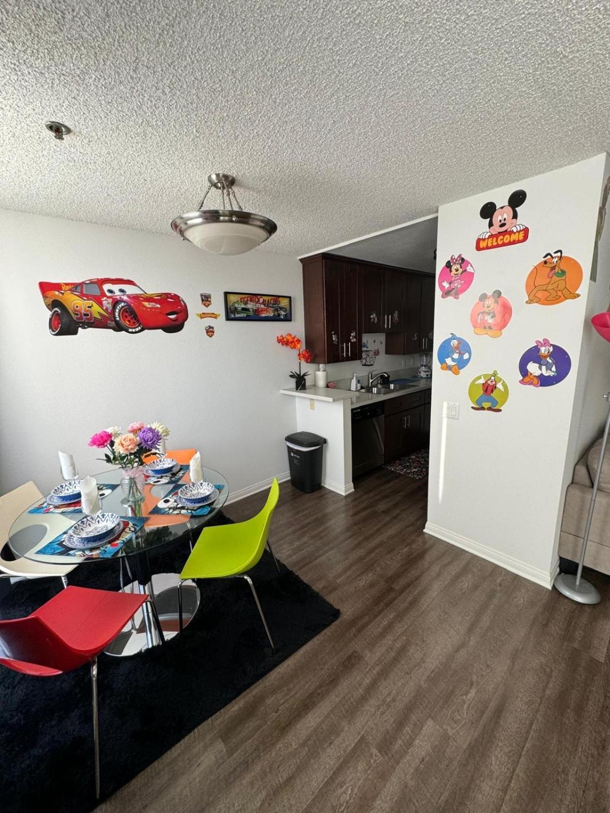 Mario, Harry Potter, Disney & Not Themed Loft Universal Studios 10Min Loft Apartment Los Angeles Eksteriør bilde