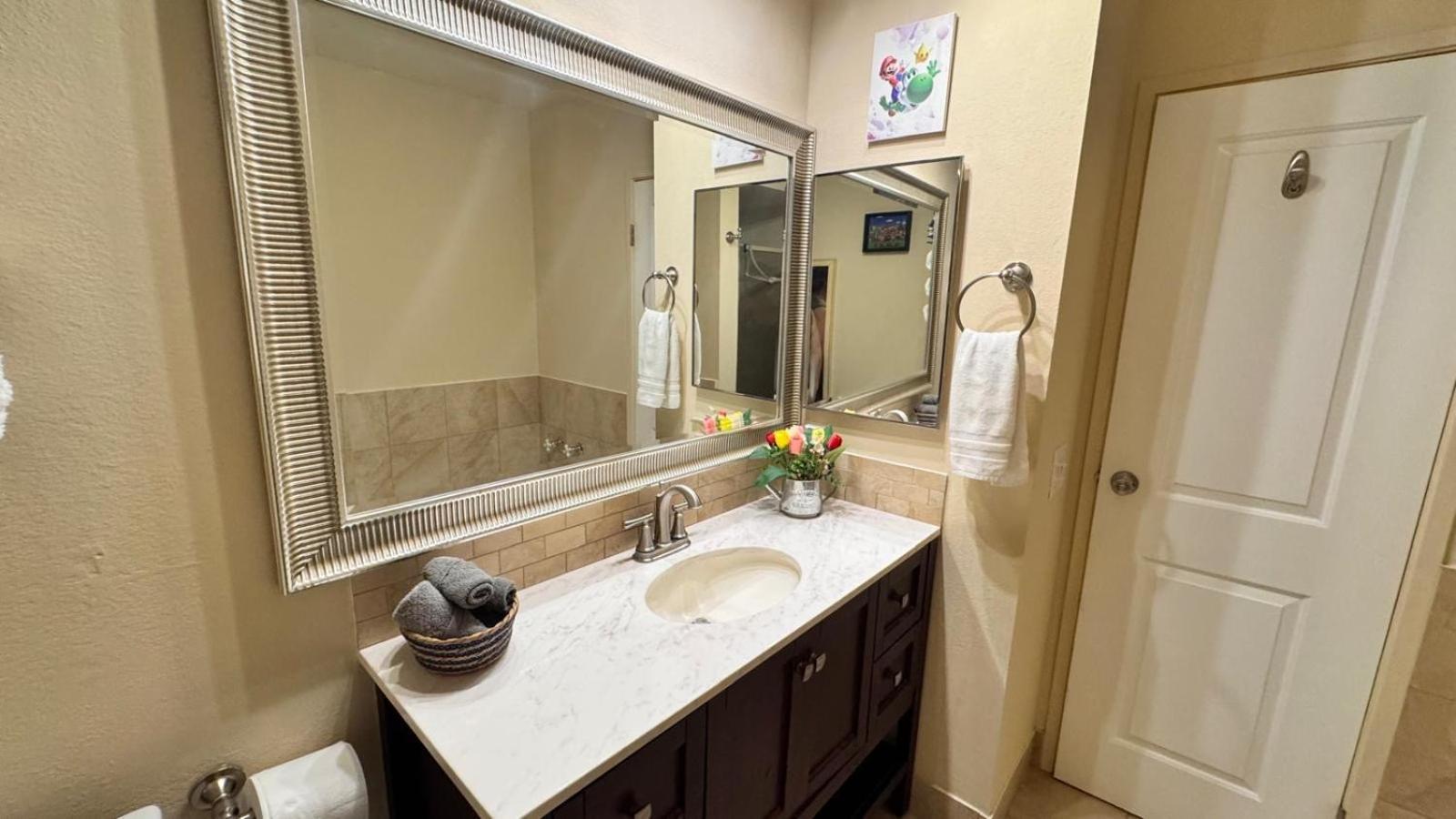 Mario, Harry Potter, Disney & Not Themed Loft Universal Studios 10Min Loft Apartment Los Angeles Eksteriør bilde